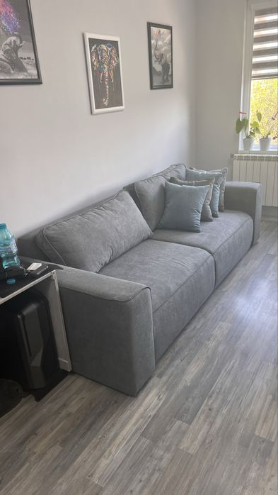 Триместен диван, с функция сън и ракла