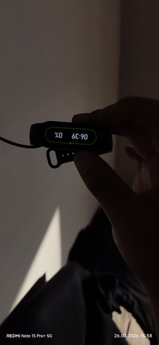 На продаже стоят MI BEND 6