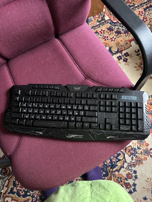 Клавиатура с подсветкой