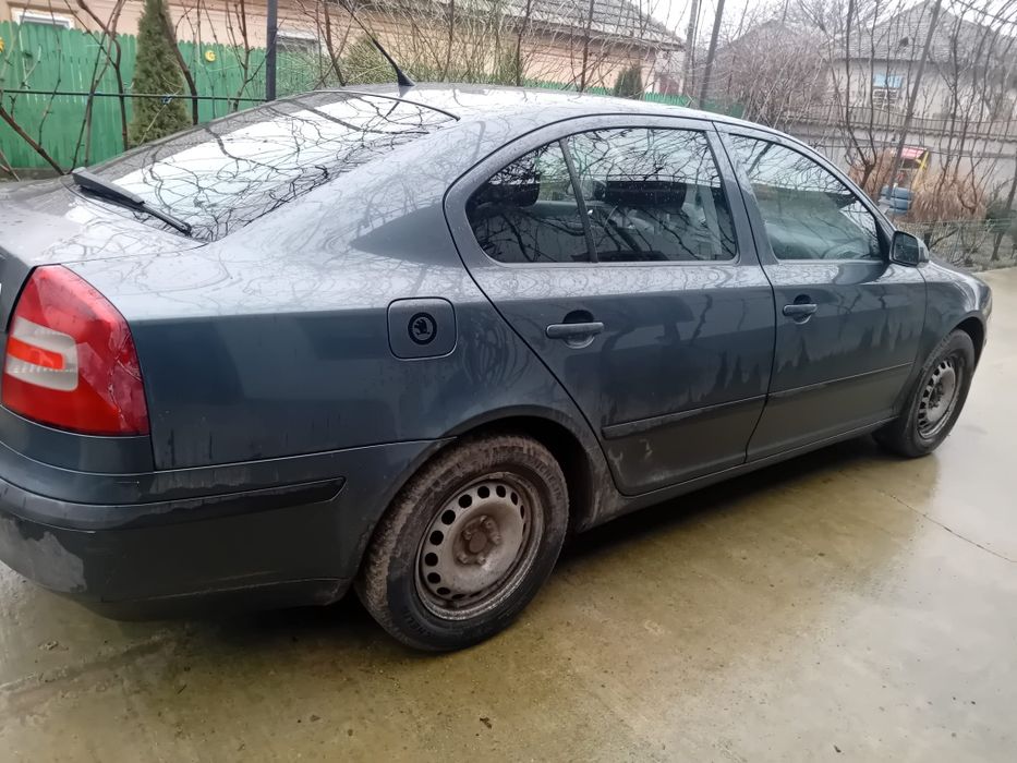 Vând skoda octavia 2 an 2007