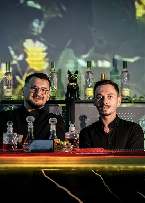 Cocktail Bar Mobil | Servicii evenimente