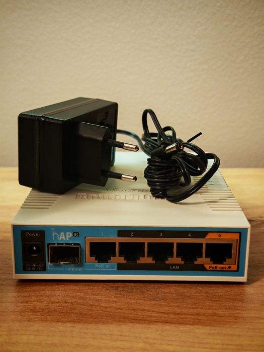 Router Access Point Wireless MikroTik hAP AC RB962UiGS-5HacT2HnT