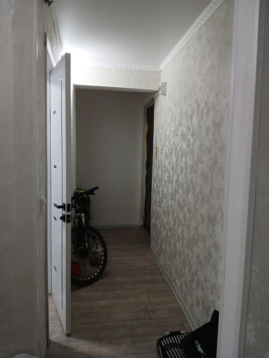 1 бөлмелі пәтер сатылымда 2-қабатта орналасқан.