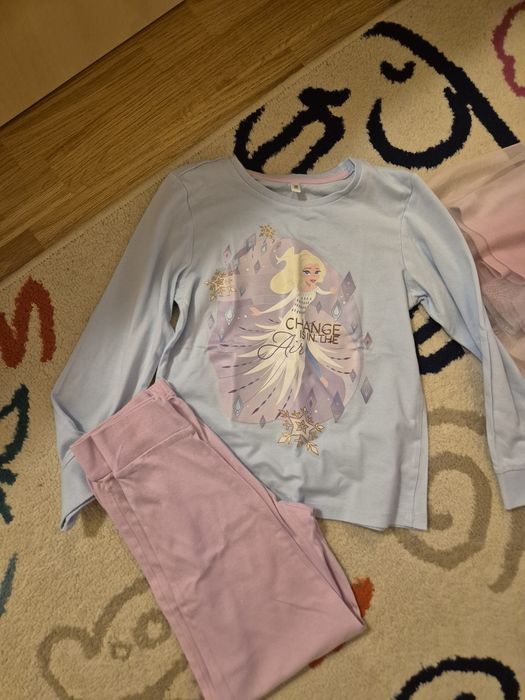 Rochițe, pijama si tricou Elsa, 5-6 ani