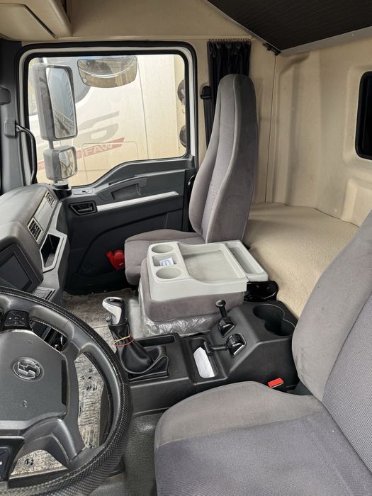 Shacman l3000 9 metr