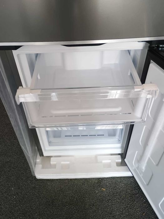 Чисто нов Koмбиниран Хладилник с фризер BEKO-БЕКО 186.5 см No Frost