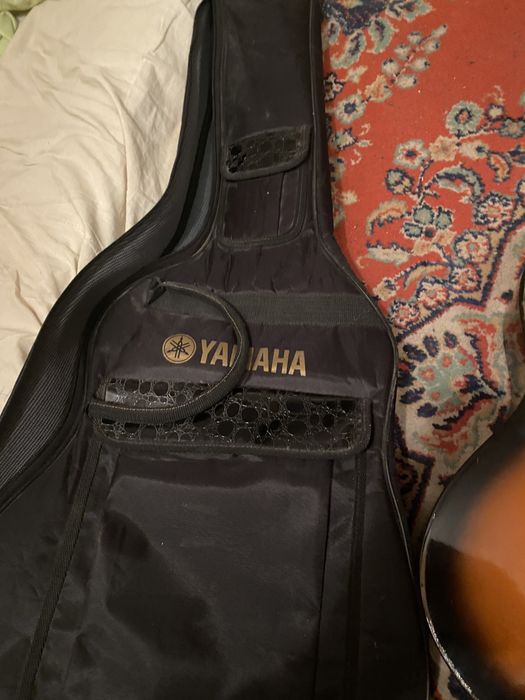 Продам гитару