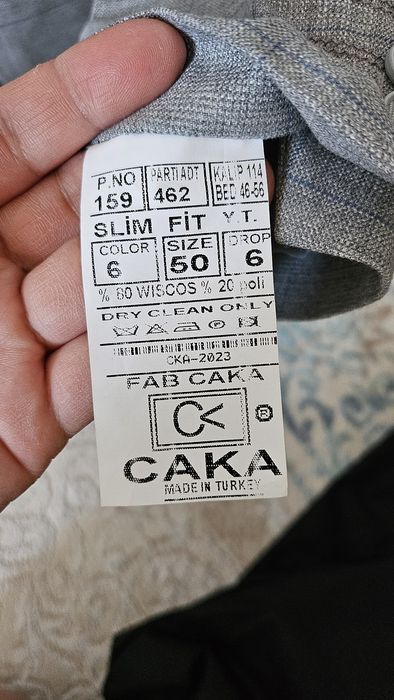 Продам брючный костюм