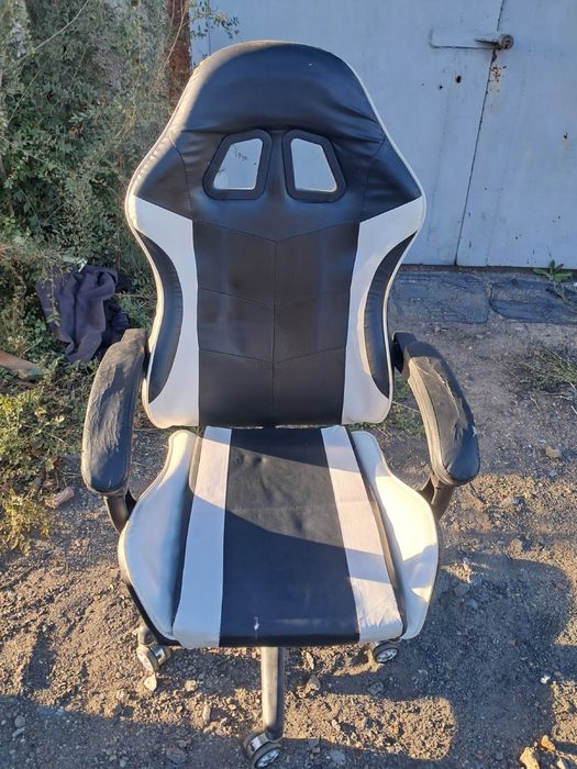 Продам Стулья офисные