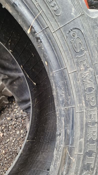 Cauciuc Tractor 11.2R24 marca Semperit