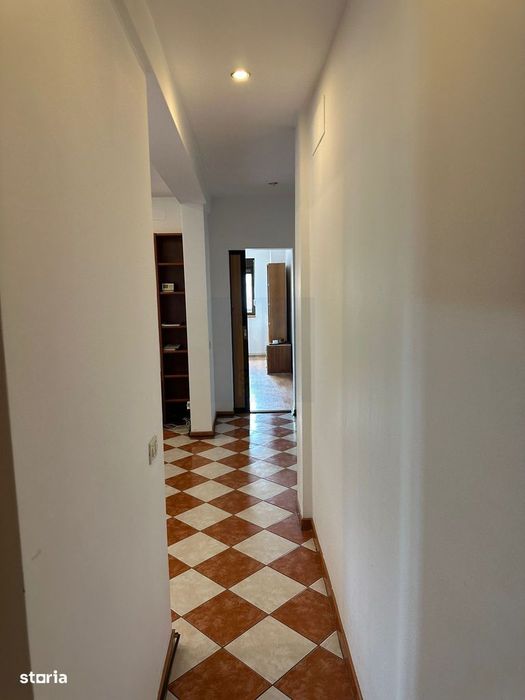 Apartament Renovat 3 Camere Pretabil Birouri *Cotroceni*