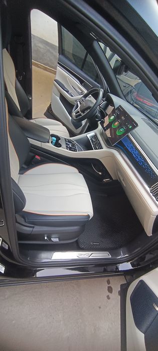 Чимпион электр 605 км фулл позиция