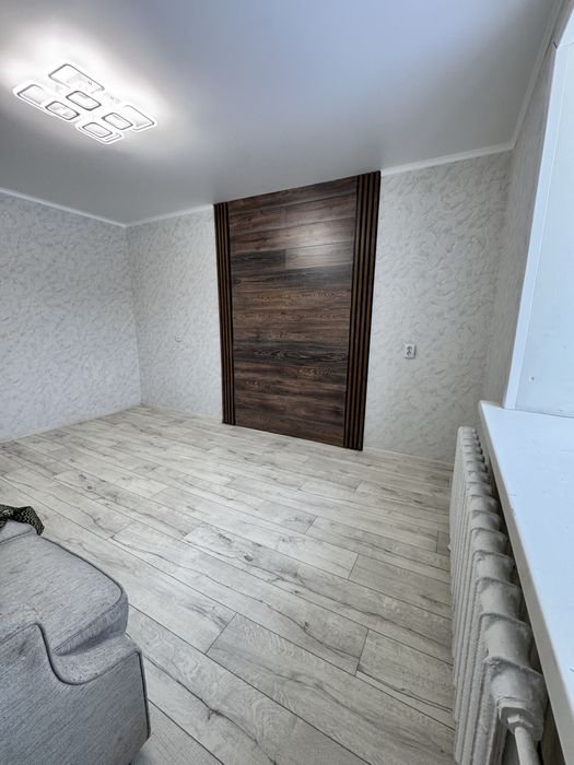 Срочно продам 2 комнатную квартиру