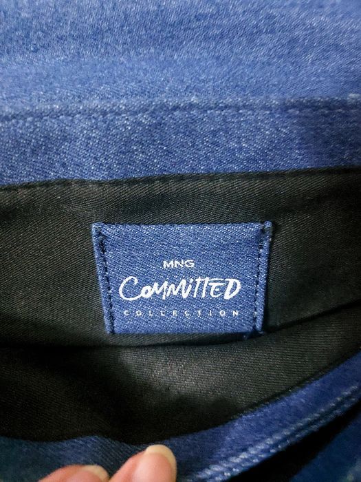 Mango Committed Collection — джинсовая стёганая сумка на цепочке