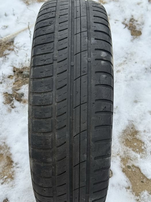 Покрышка 185/60 r15