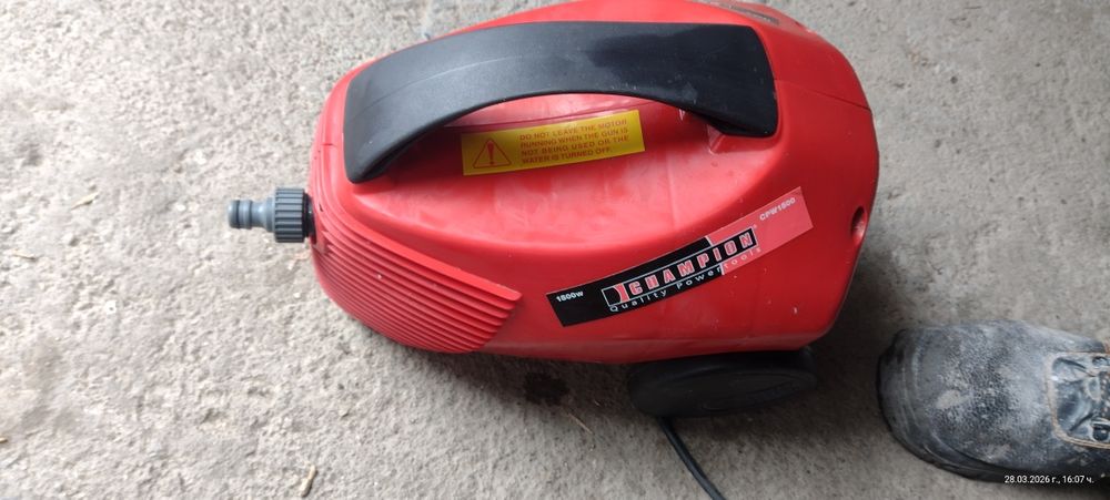 Водоструйка италианска