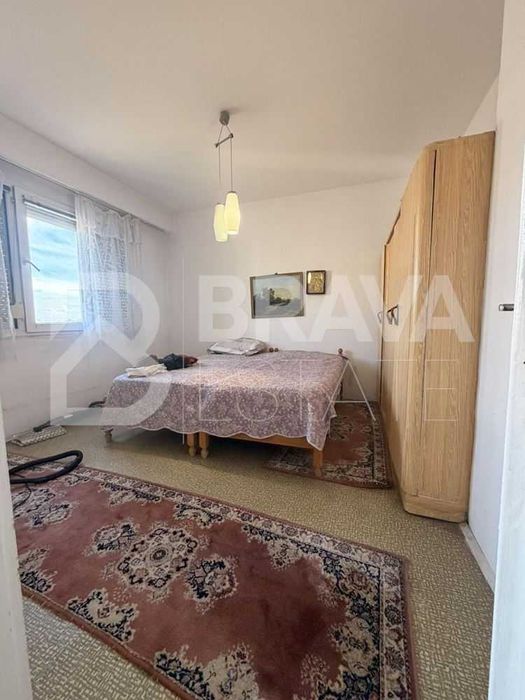 2-ен апартамент ,Панел ,58 кв.м .Кючук Париж до Камела