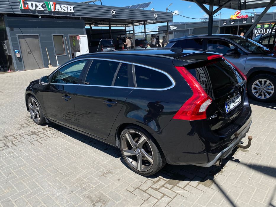 VOLVO V60 2012 — imagine 5