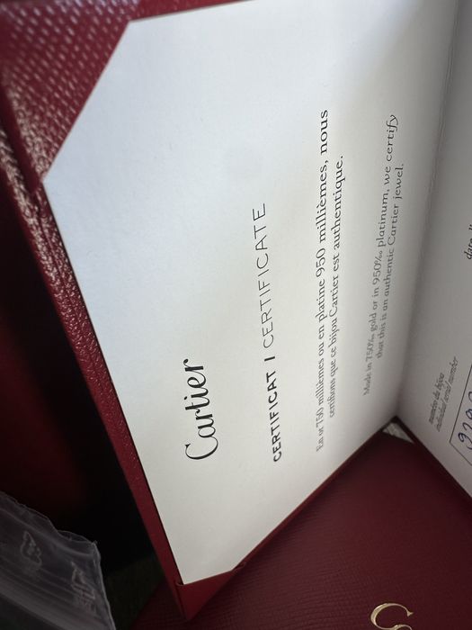 Cartier Trinity Гривна
