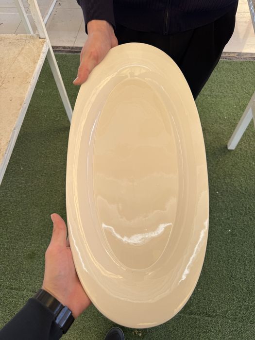 Посуда на ресторан или кафе.