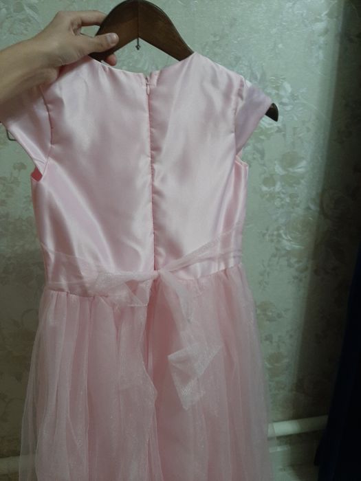 Бальный  платье.