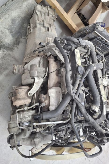 Продам двигатель на Мерседес спринтер 651 с навесным