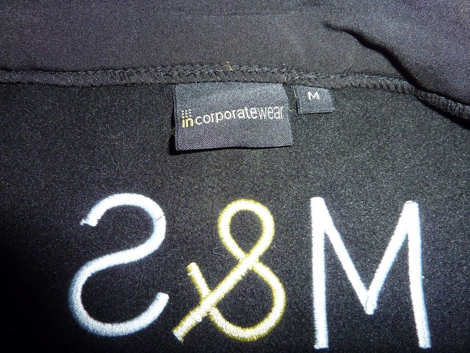 Softshell M&S  Marimea M  in stare excelenta ca si nou