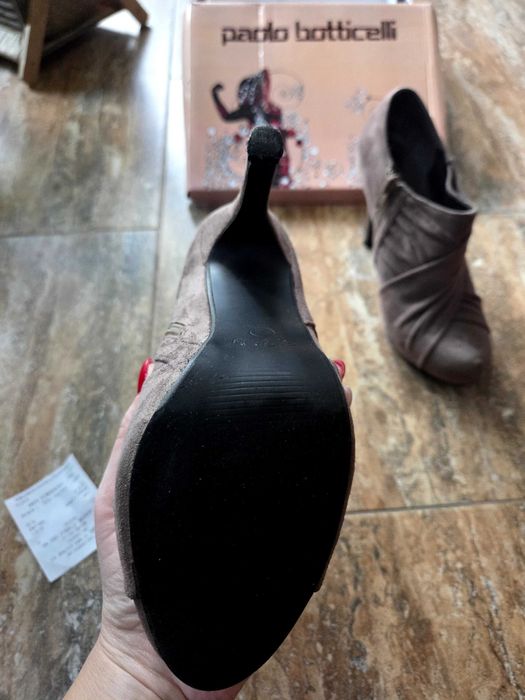 Велурени обувки - 36 размер