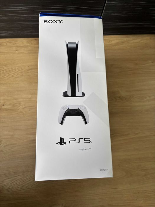 Playstation 5 Disk edition (stare excelenta), 2 controllere cu charging dock + joc sigilat