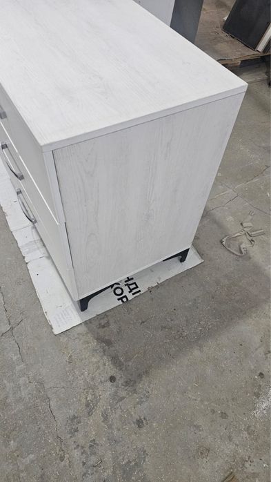 Комод новый продам
