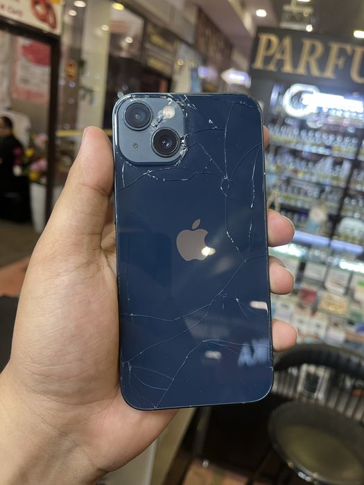 Продам iPhone 13 128гб