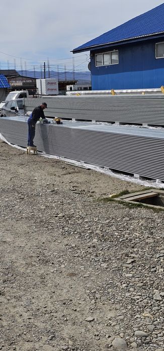 Vând Panouri sandwich Noi!