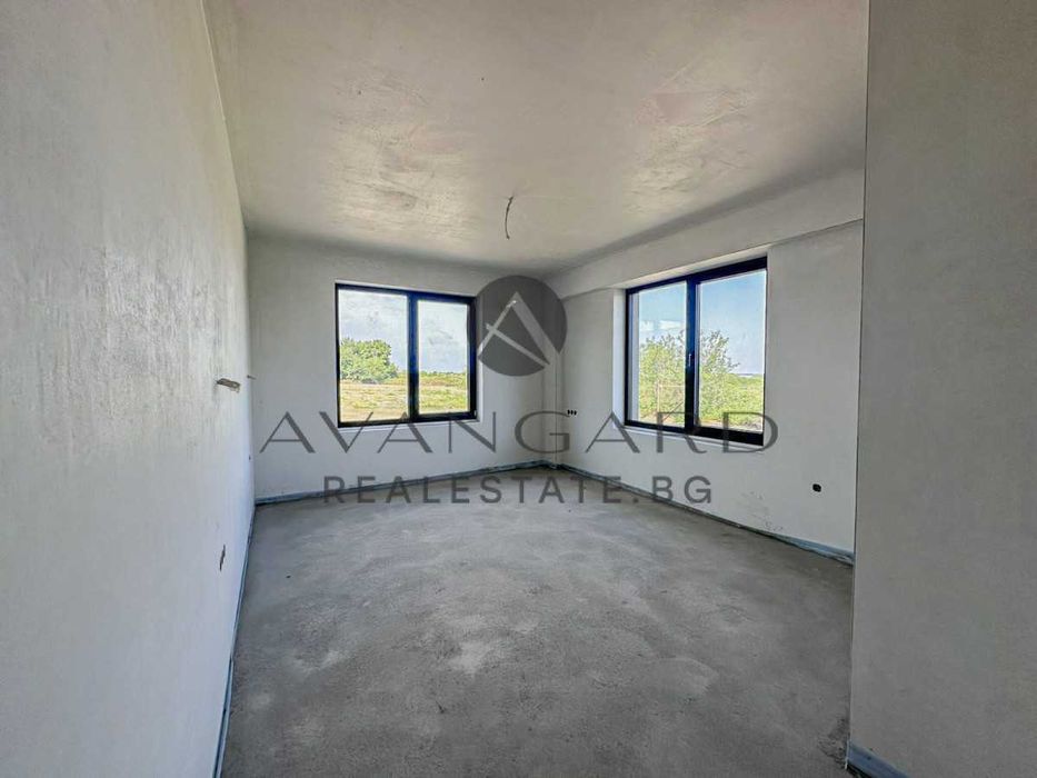 Продава се Къща в с. Марково, Област Пловдив - 212 кв.м за 1392 €/кв.м - Снимка #15