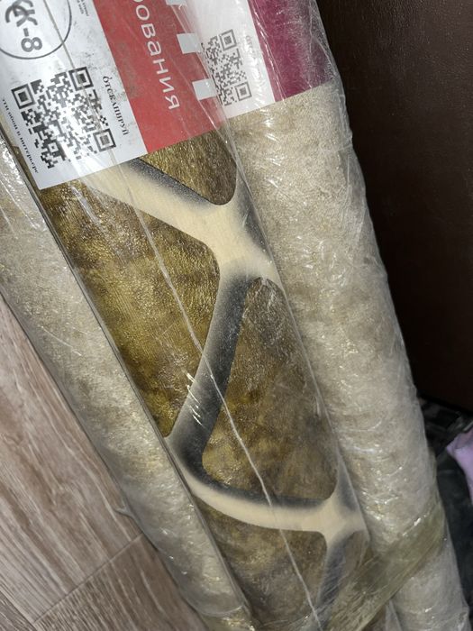 Продаются обои новые