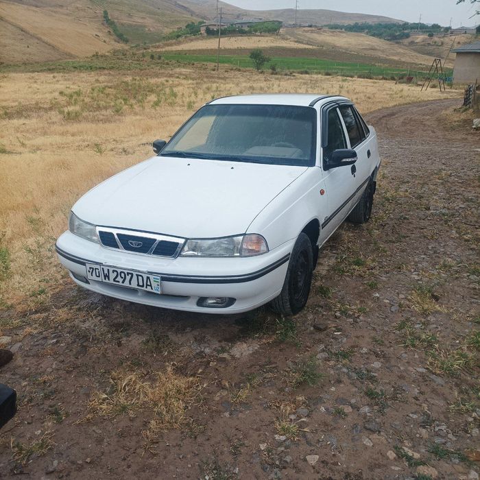 Nexia1 holati yaxshi mator karobkaga ishi yuq