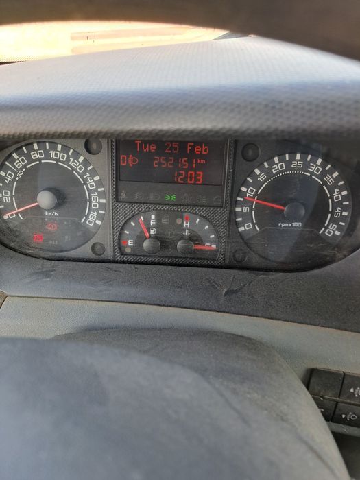 Iveco 35c15 basculanta