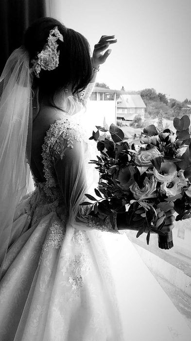 Продам роскошное свадебное платье