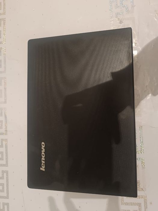 Ленова ноутбук сатылады
