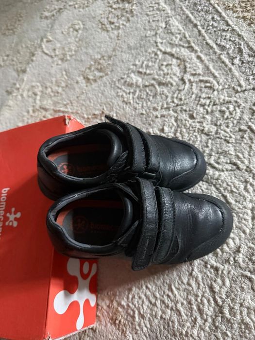 Продам туфли  для мальчика