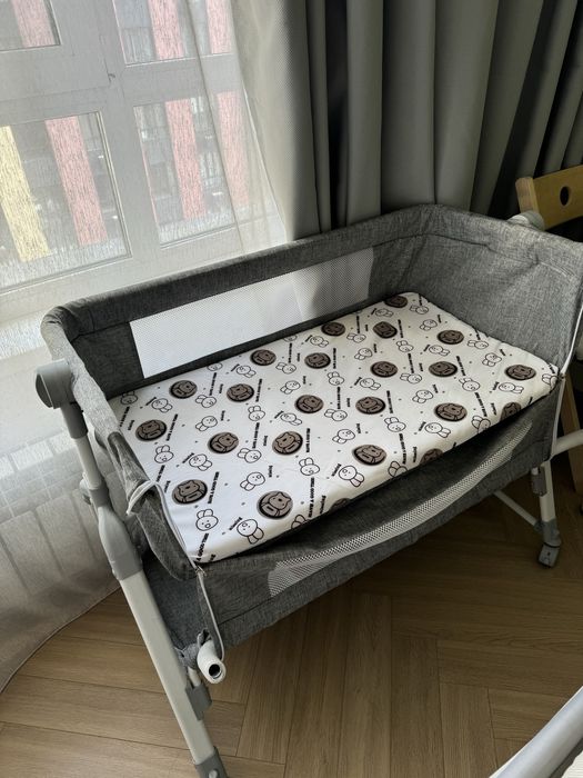 Кроватка манеж для малышей