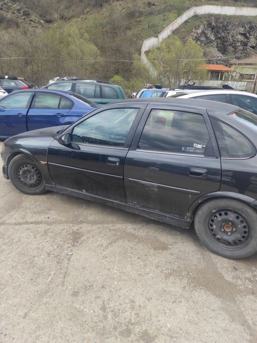 Опел Вектра б 2.0дти 101кс на части