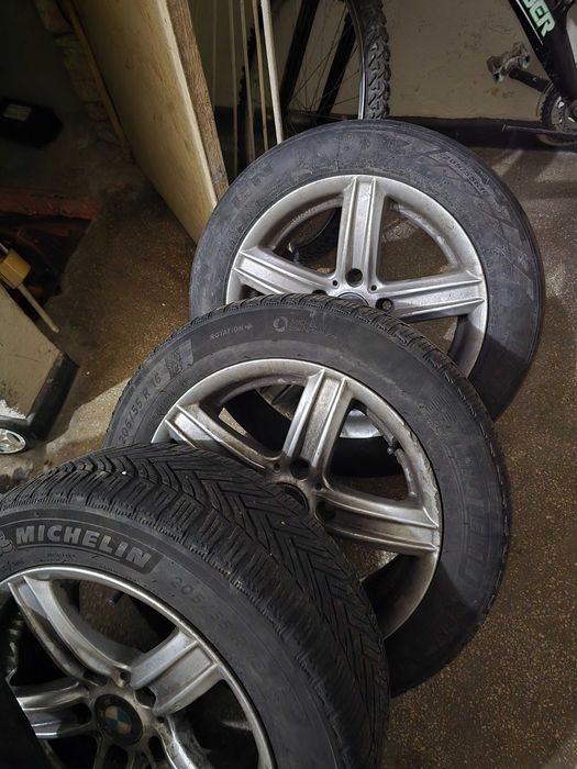 Se vand jante de bmw