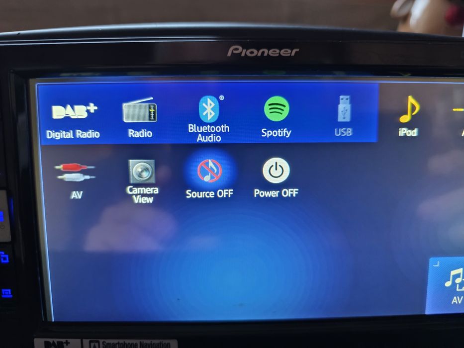 Продавам Pioneer sph-evo62dab