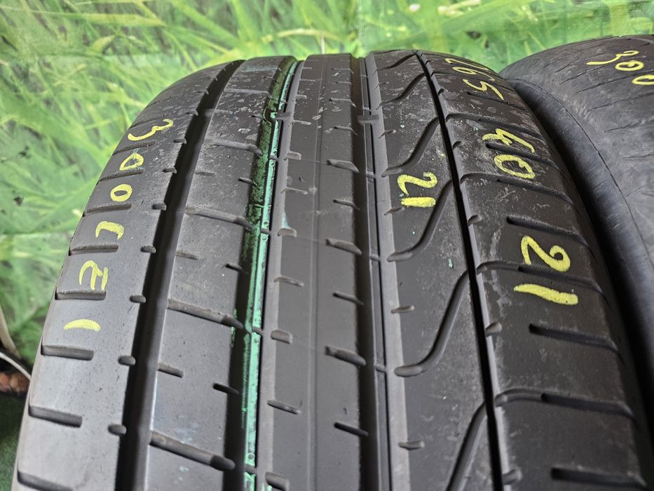 265 40 21 vara pirelli
