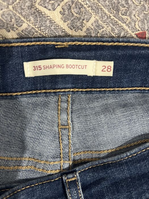 levis jeans bootcut type