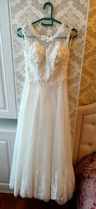 Продам платье. Срочно.