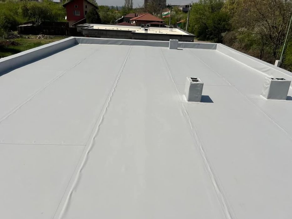 Ремонт на покрив с PVC и TPO Хидроизолации.