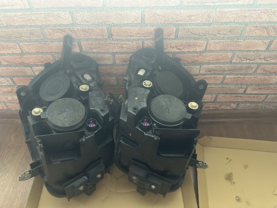 Фарове за Алфа Ромео Мито