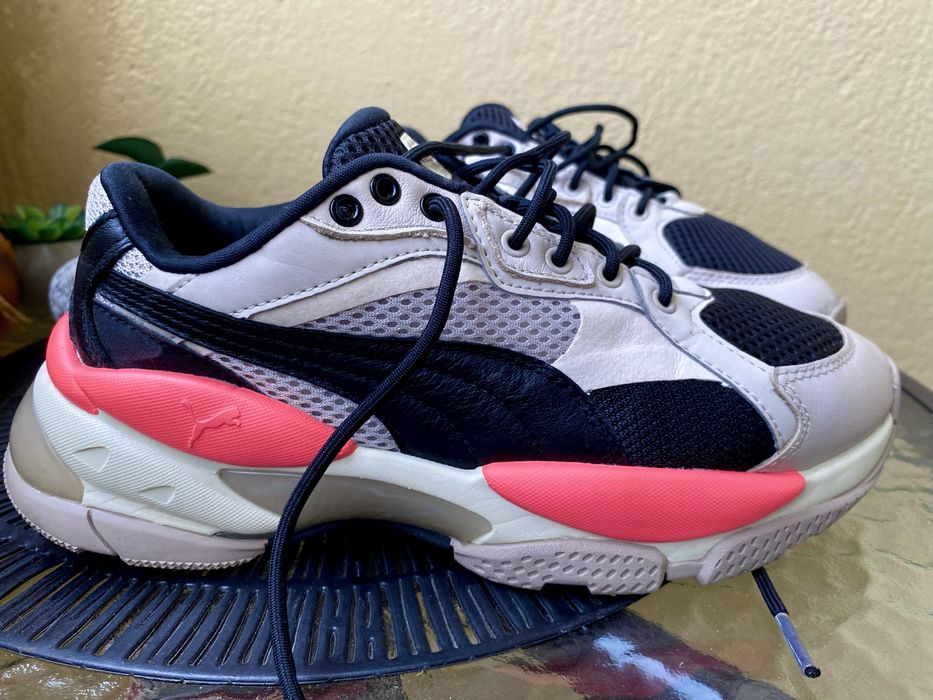 Дамски маратонки Puma LQD Cell Epsilon