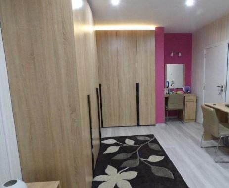 Дава се под наем Тристаен апартамент в София, Зона Б-5 - 90 кв.м за 900 € - Снимка #8